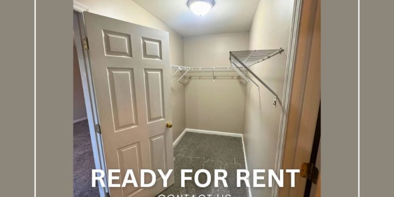 29 S. Camelot- Master Closet